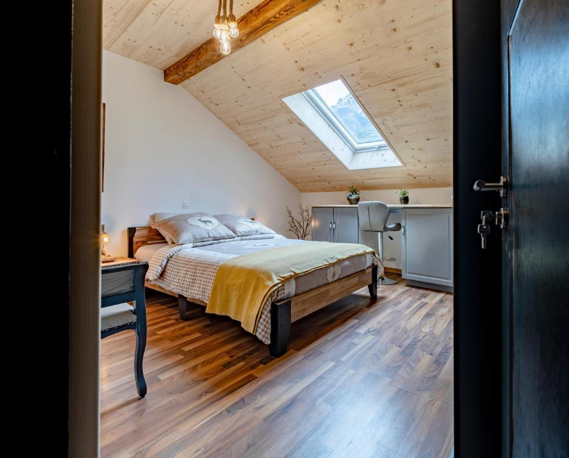 B&B Restaurant Le Pernollet Evionnaz Exteriör bild