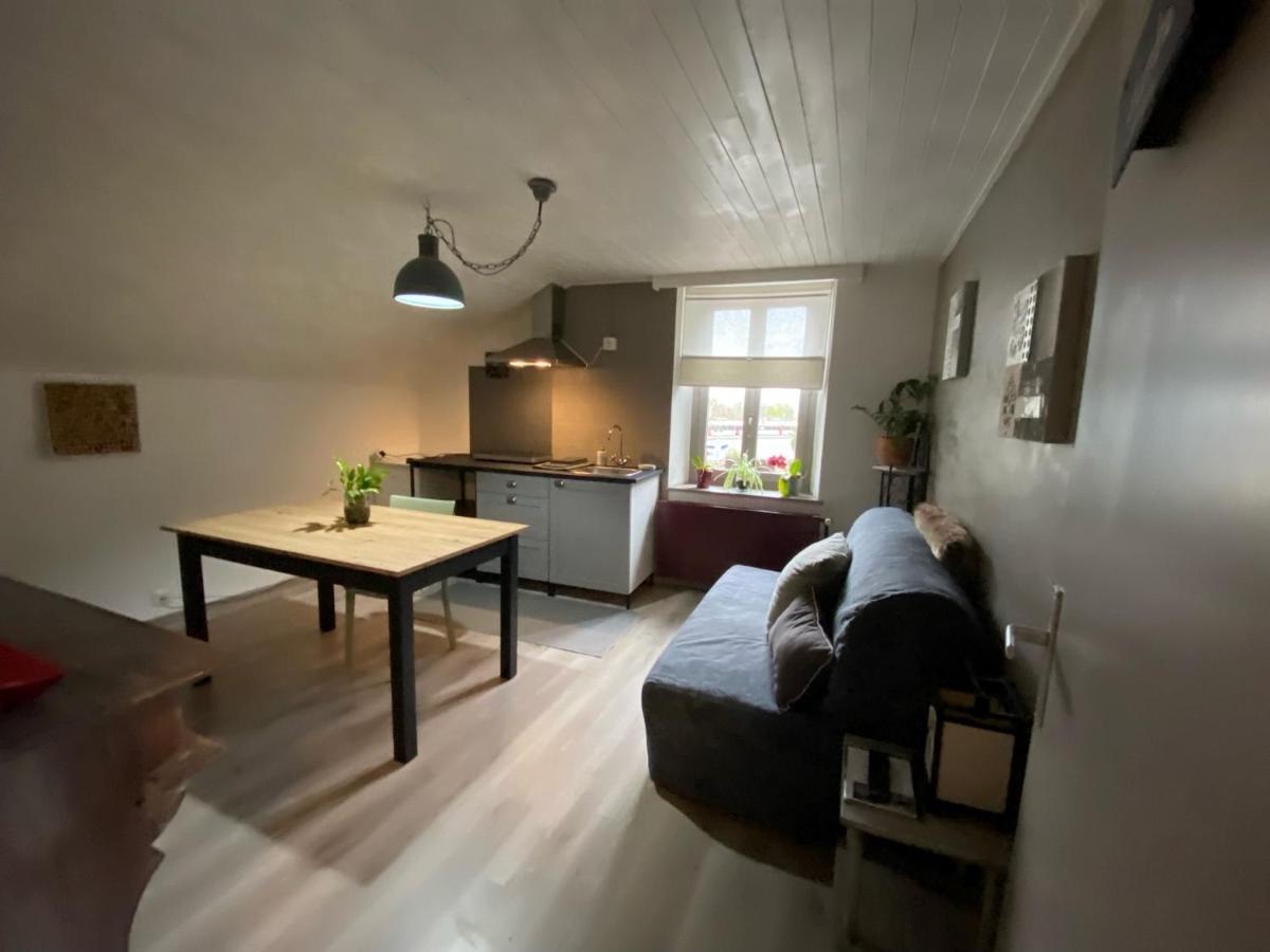 B&B Restaurant Le Pernollet Evionnaz Exteriör bild