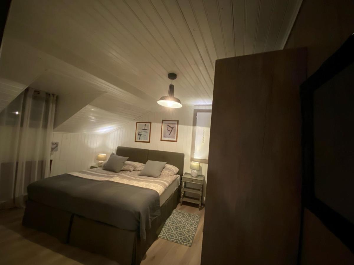 B&B Restaurant Le Pernollet Evionnaz Exteriör bild