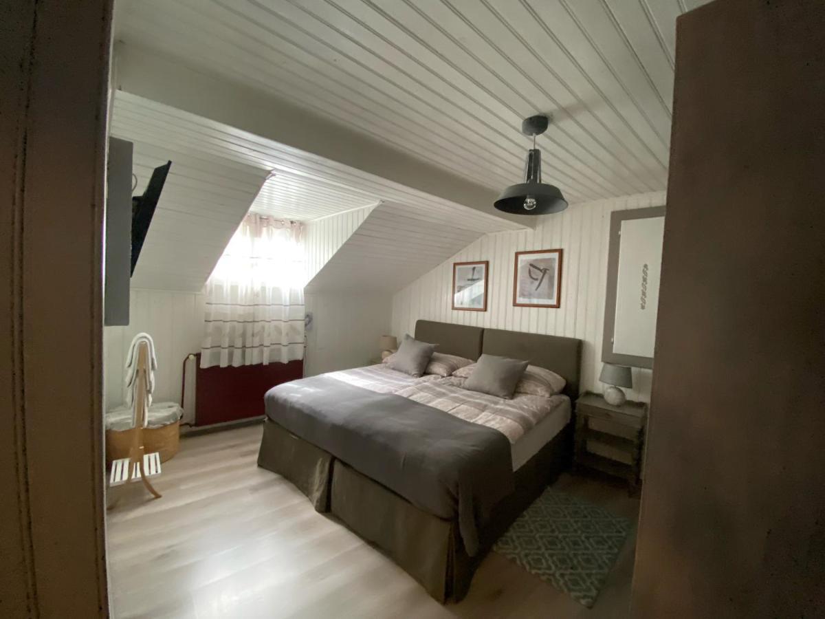 B&B Restaurant Le Pernollet Evionnaz Exteriör bild